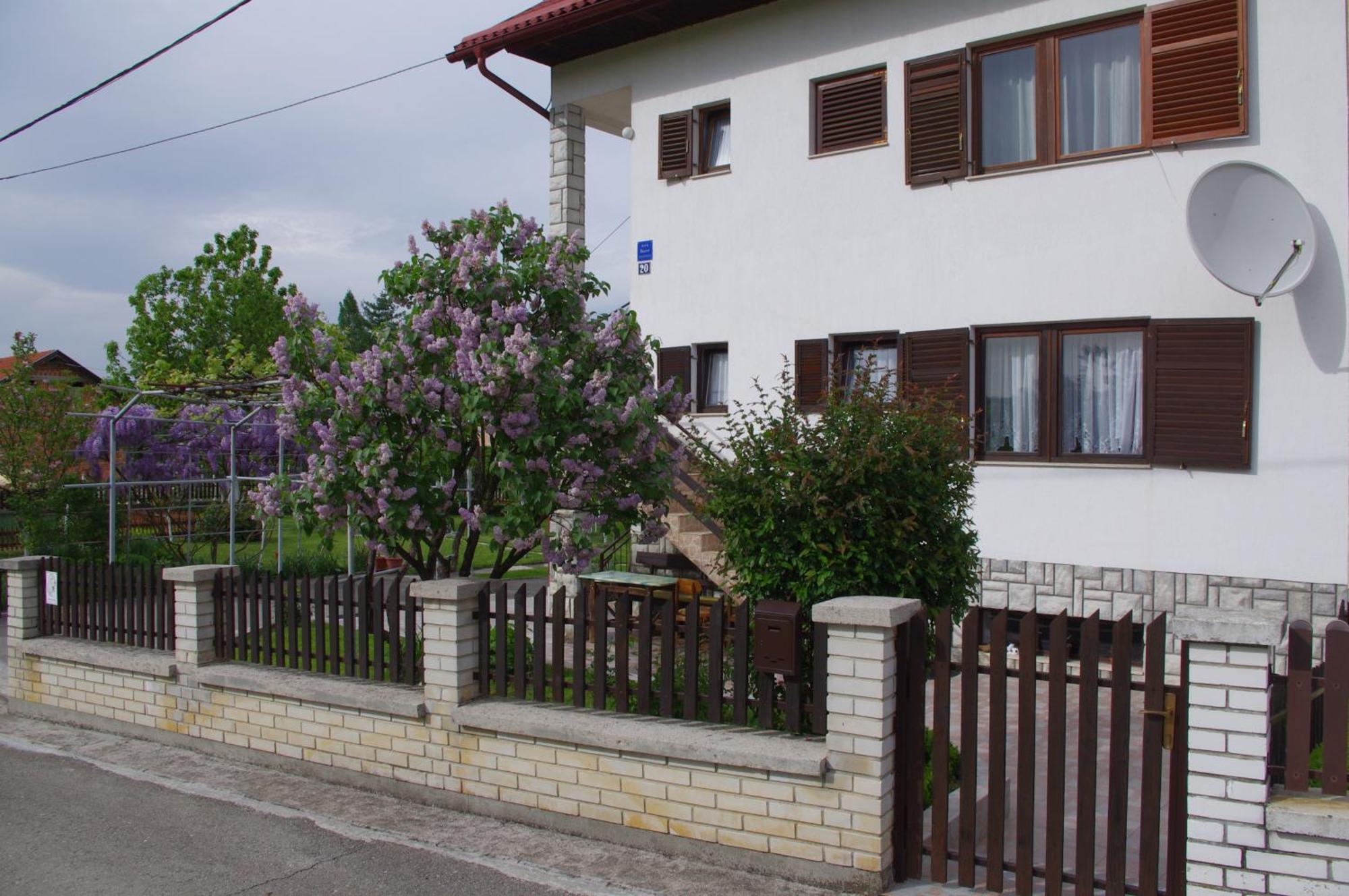 Apartment Tomy Szluin Szoba fotó